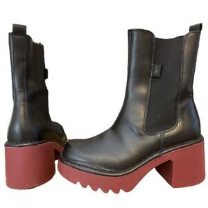 Chunky Block Heel/Platform Black Leather Boot